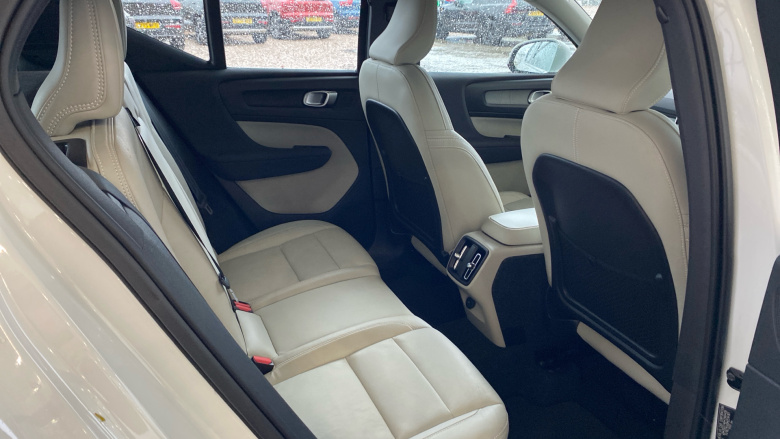 Volvo Xc40 1.5 T3 [163] Inscription 5dr Geartronic Petrol Estate